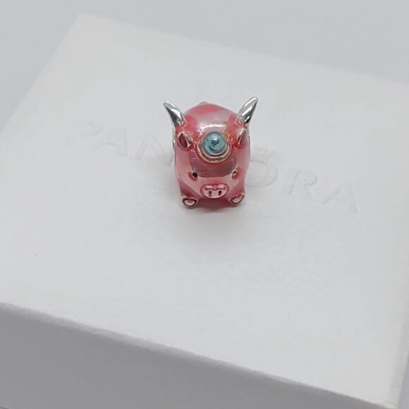 Pandora Flying Unicorn Pig Charm with box - Picture 7 of 7